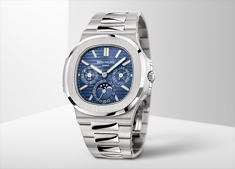 Insider: Patek Philippe Nautilus Perpetual Calendar ref. 5740/1G-001. A  Flawless Execution of a Very Long Awaited Complication for the Nautilus  Line. — WATCH COLLECTING LIFESTYLE