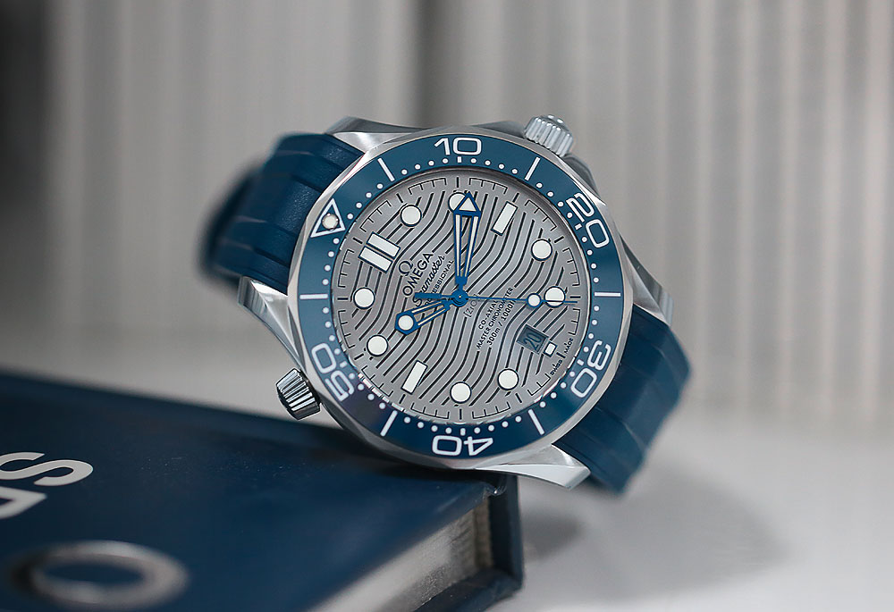 Hands-On: The Omega Seamaster Professional Diver 300M Co-Axial Master  Chronometer - Hodinkee