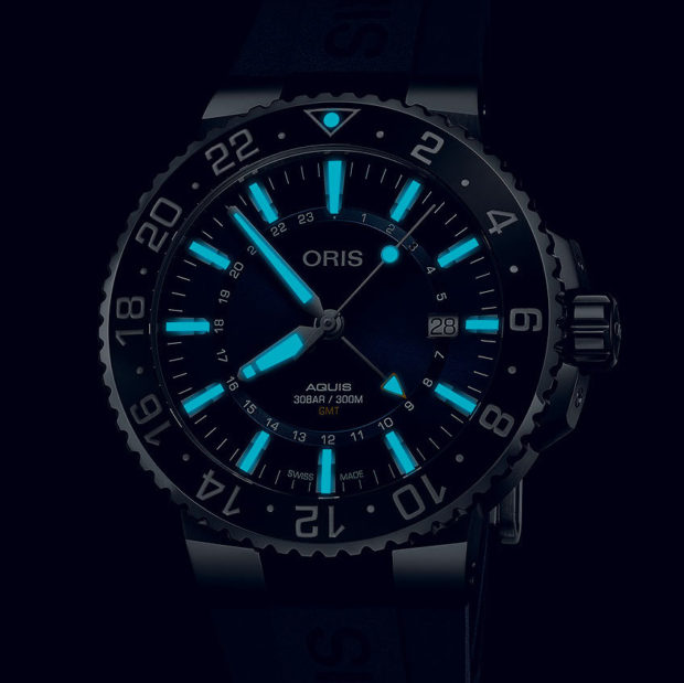 Direction Selection: A Hands-On Review of the New Oris Aquis GMT Date ...