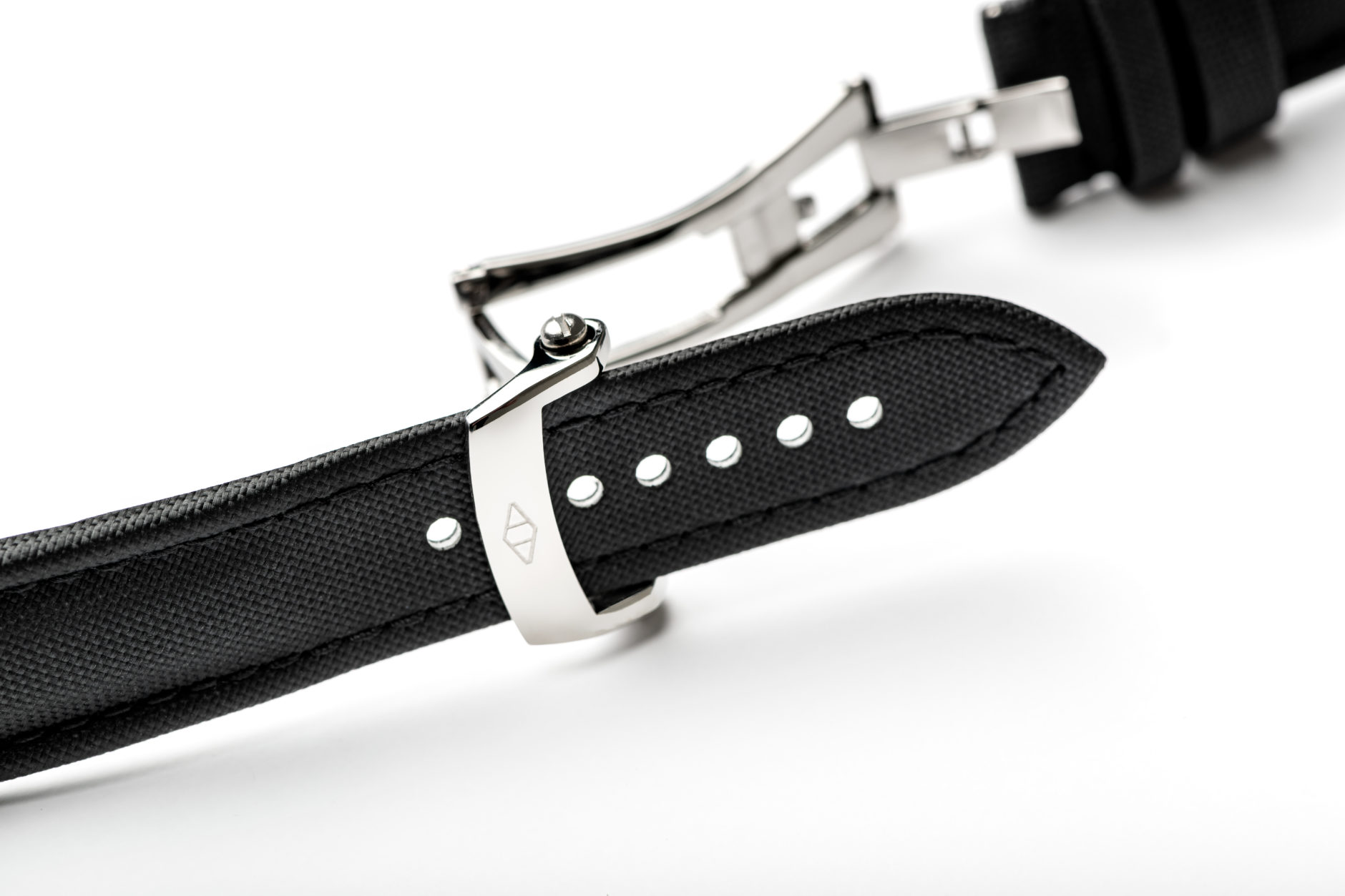 Sponsored: Artem Sailcloth Straps Offers Unmatched Comfort and Superior ...